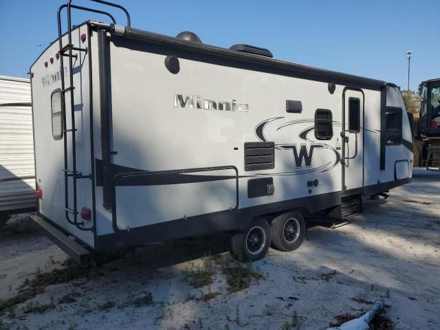 2017 Winnebago Minnie