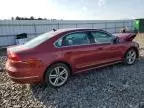 2015 Volkswagen Passat SE