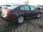 2011 Lincoln MKS