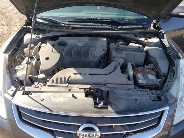 2010 Nissan Altima Base