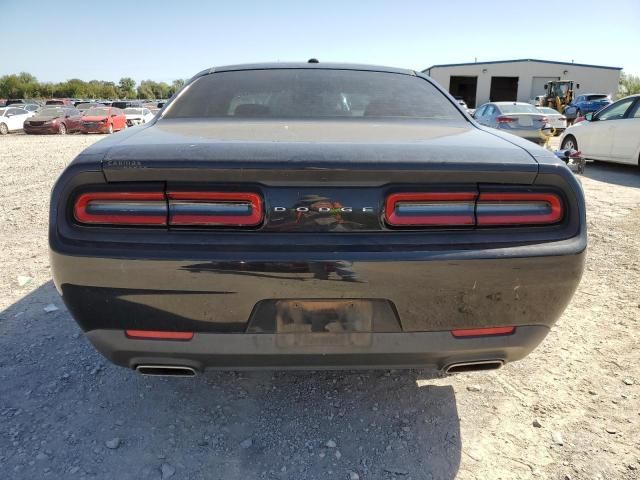 2016 Dodge Challenger SXT