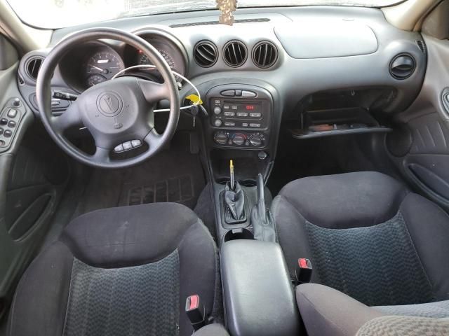 2004 Pontiac Grand AM SE1