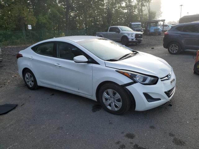 2016 Hyundai Elantra SE