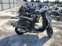 Vespa gts 300 Vehiculos salvage en venta: 2022 Vespa GTS 300