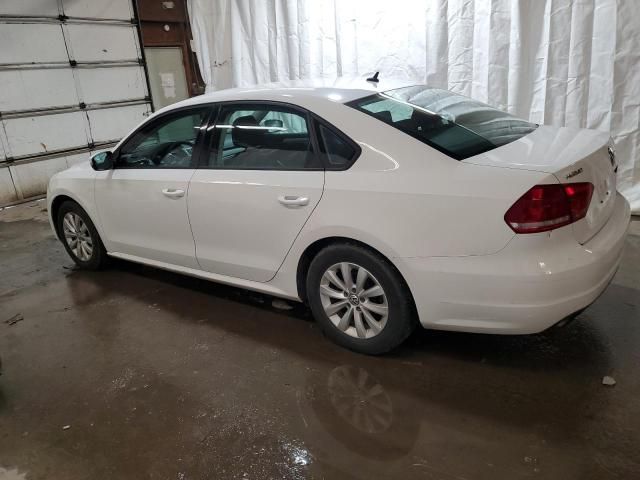 2013 Volkswagen Passat S