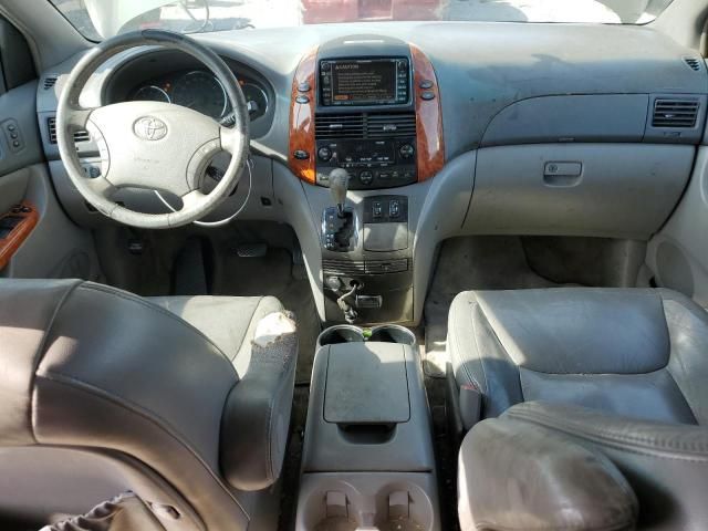 2007 Toyota Sienna XLE