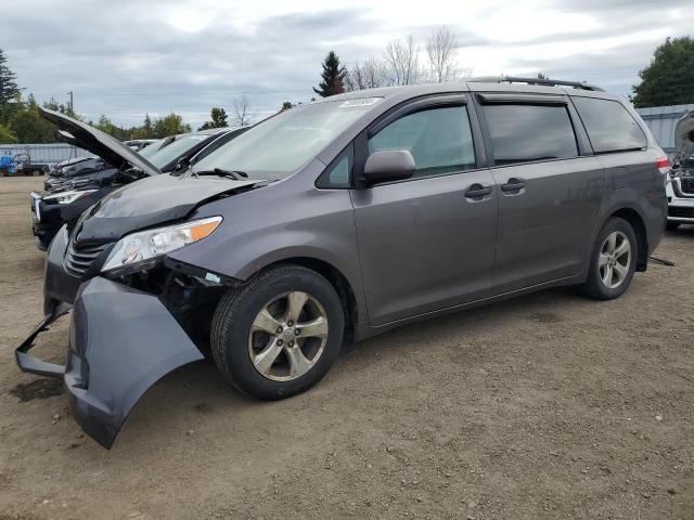 2013 Toyota Sienna