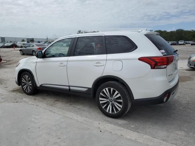 2020 Mitsubishi Outlander ES