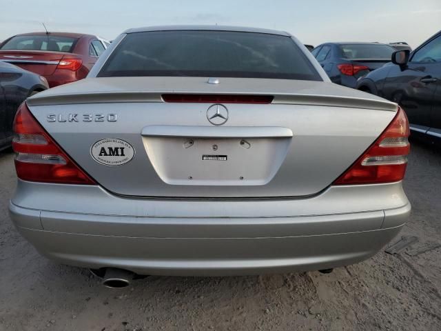 2004 Mercedes-Benz SLK 320