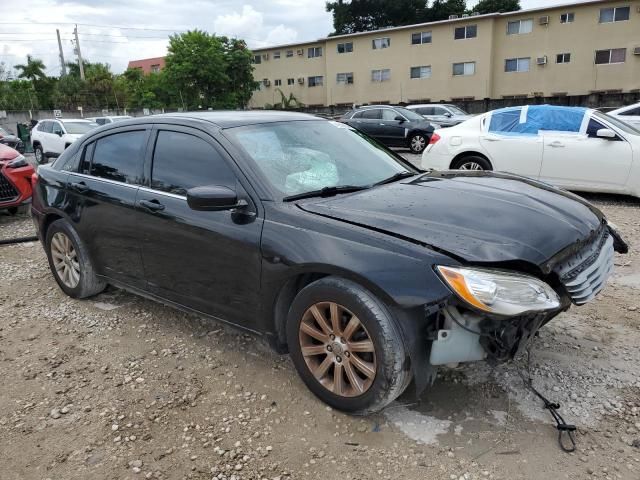 2012 Chrysler 200 Touring