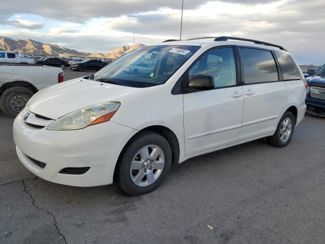 2006 Toyota Sienna CE