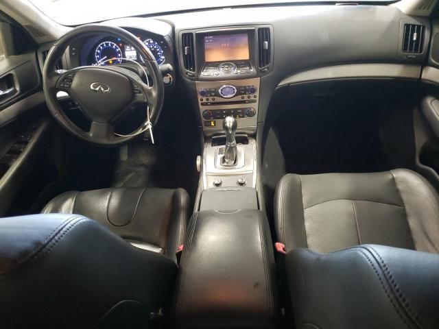 2015 Infiniti Q40