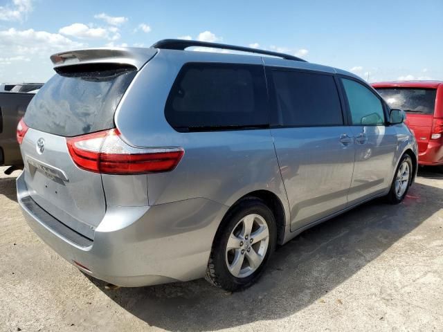 2015 Toyota Sienna LE