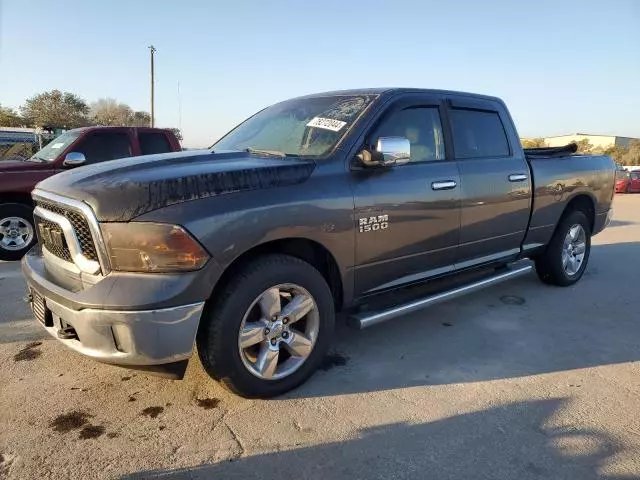 2015 Dodge RAM 1500 SLT