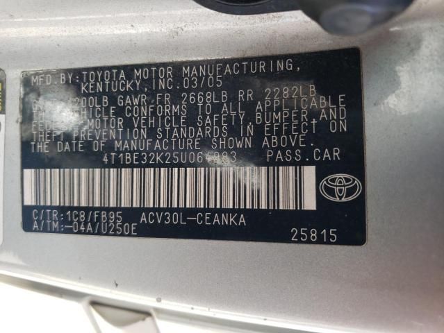 2005 Toyota Camry LE