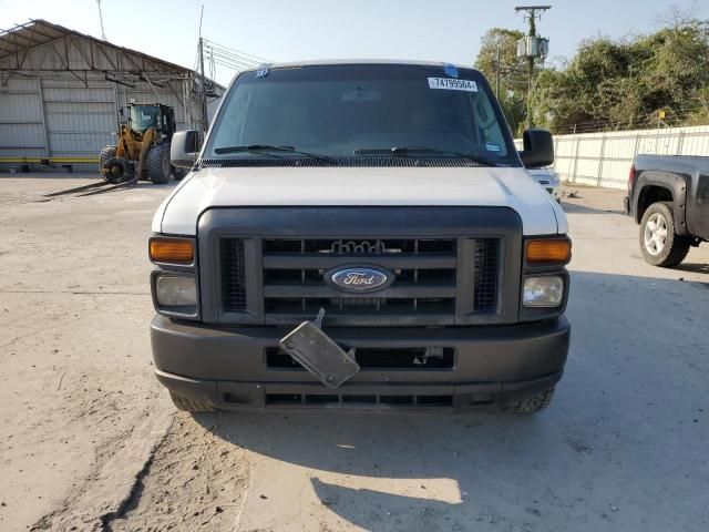 2014 Ford Econoline E150 Van