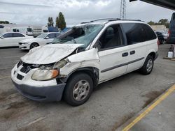 Carros salvage para piezas a la venta en subasta: 2002 Dodge Caravan SE