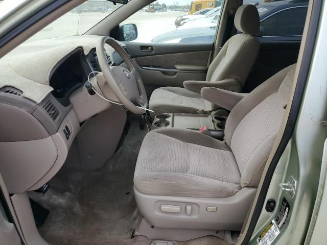 2006 Toyota Sienna CE