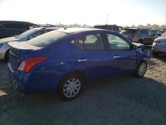 2014 Nissan Versa S