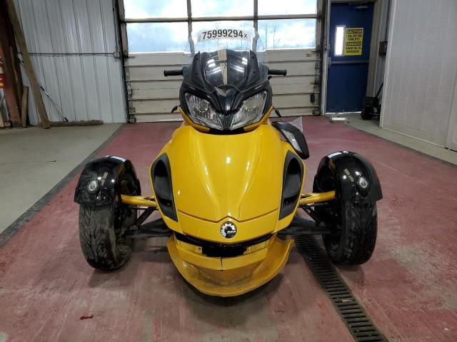 2013 Can-Am Spyder Roadster ST