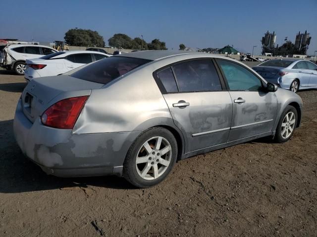 2005 Nissan Maxima SE