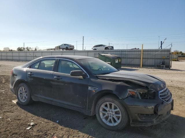 2013 Ford Taurus SE