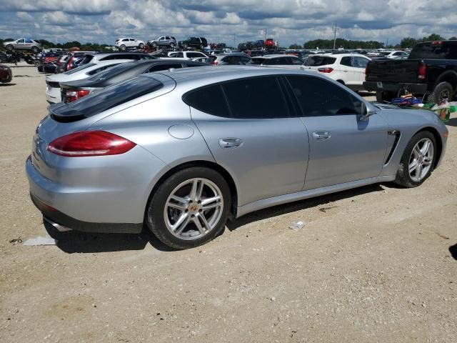 2014 Porsche Panamera 2