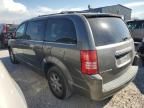 2010 Chrysler Town & Country LX