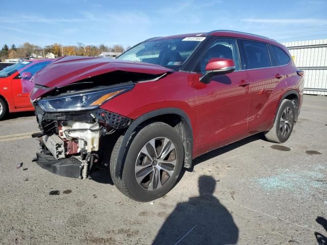 2021 Toyota Highlander XLE