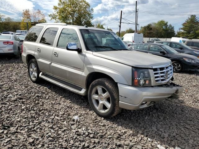 2004 Cadillac Escalade Luxury