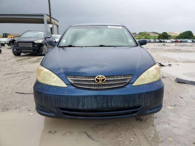 2004 Toyota Camry LE