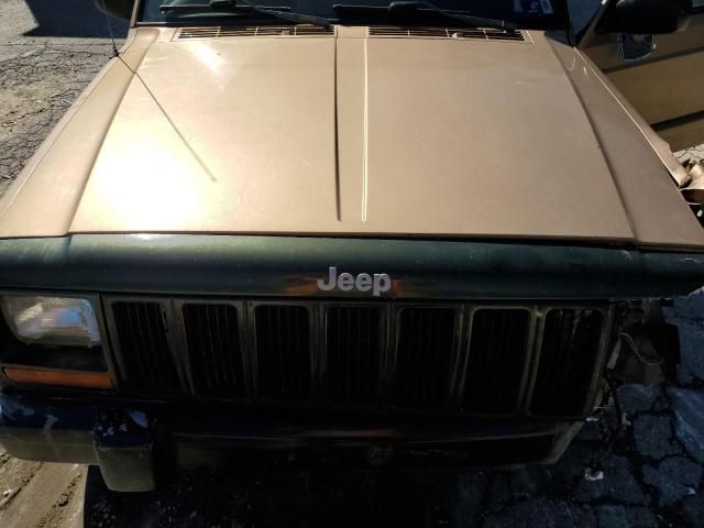 2000 Jeep Cherokee Classic