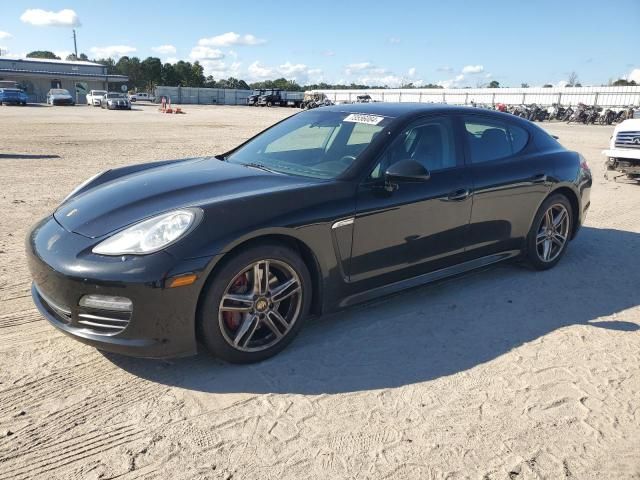 2012 Porsche Panamera 2