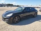 2012 Porsche Panamera 2