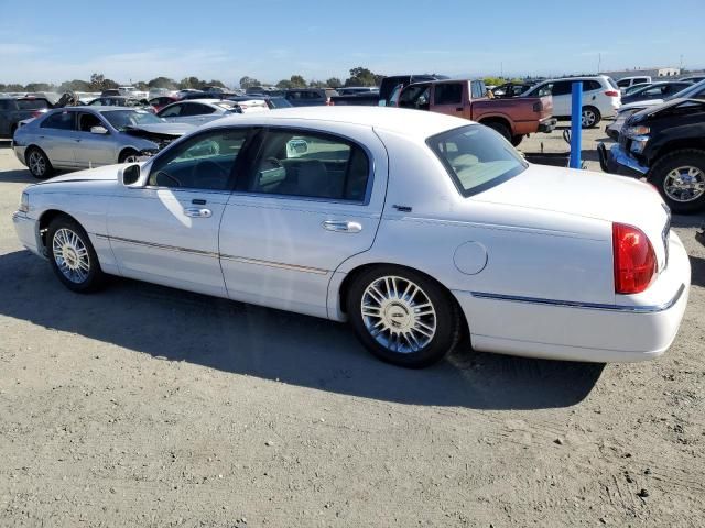 2009 Lincoln Town Car Signature Limited