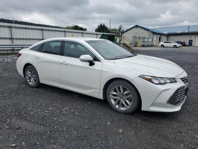 2022 Toyota Avalon XLE