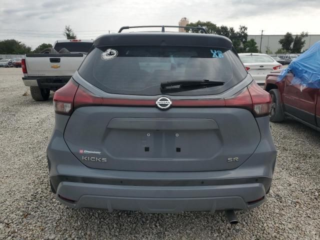 2021 Nissan Kicks SR