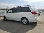 2004 Toyota Sienna XLE