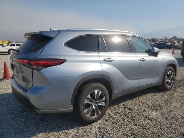 2020 Toyota Highlander XLE