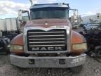 2009 Mack 700 GU700