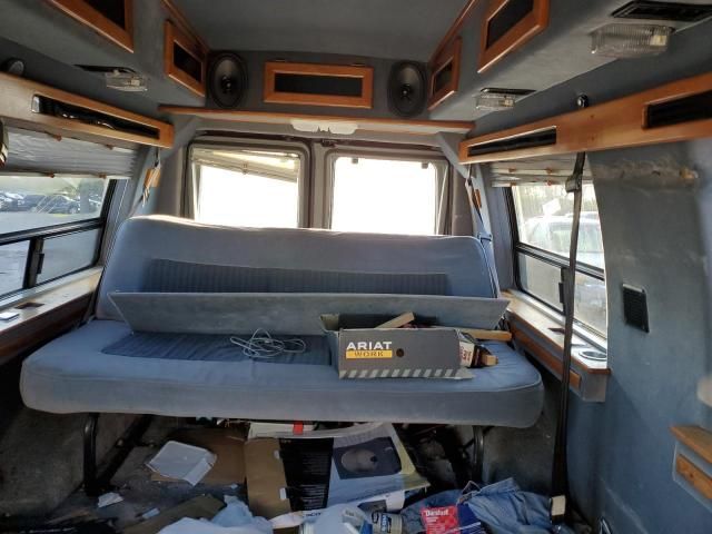 1995 Ford Econoline E150 Van