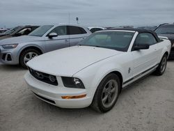 Carros salvage sin ofertas aún a la venta en subasta: 2006 Ford Mustang