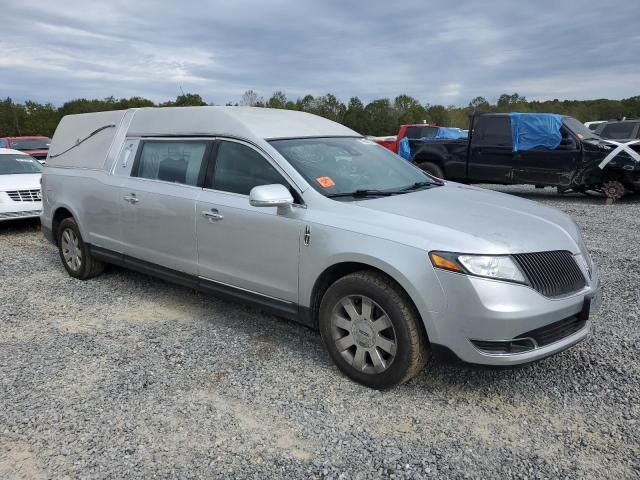 2013 Lincoln MKT