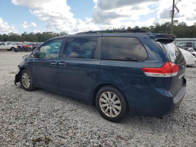 2012 Toyota Sienna XLE