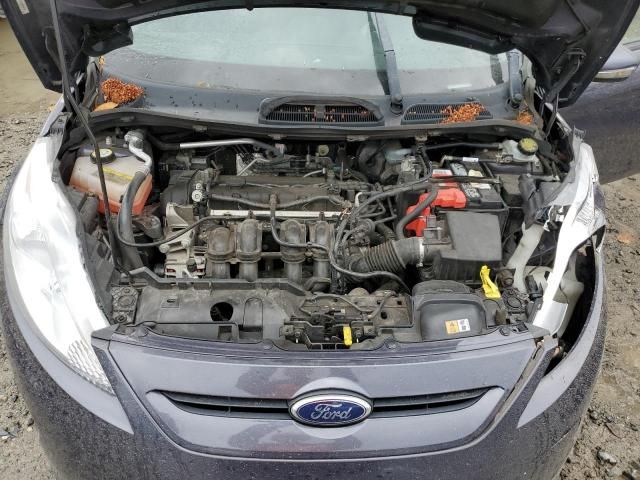 2013 Ford Fiesta SE