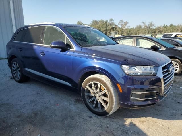 2019 Audi Q7 Premium Plus