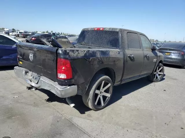 2016 Dodge RAM 1500 SLT