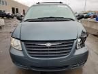 2006 Chrysler Town & Country