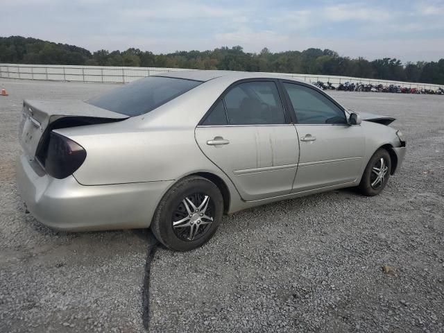 2003 Toyota Camry LE