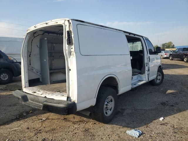 2014 Chevrolet Express G2500